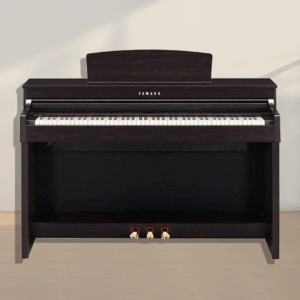 yamaha clp-470 (1)