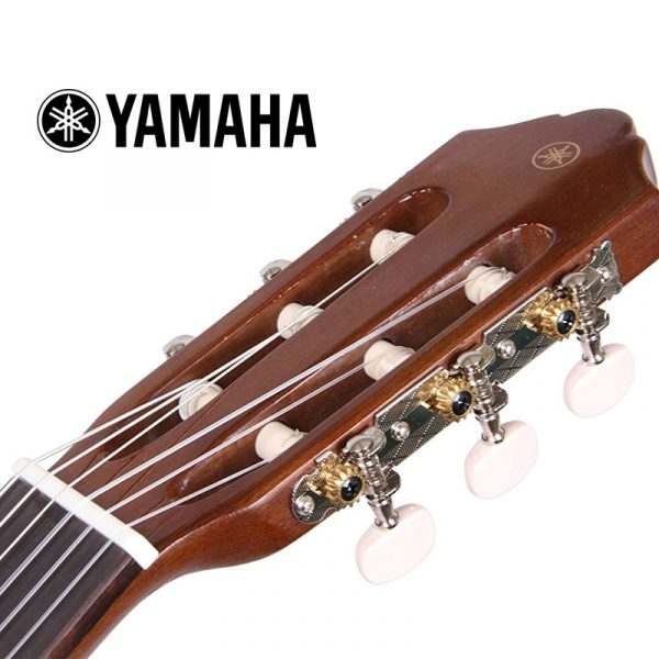 Guitar Yamaha C80