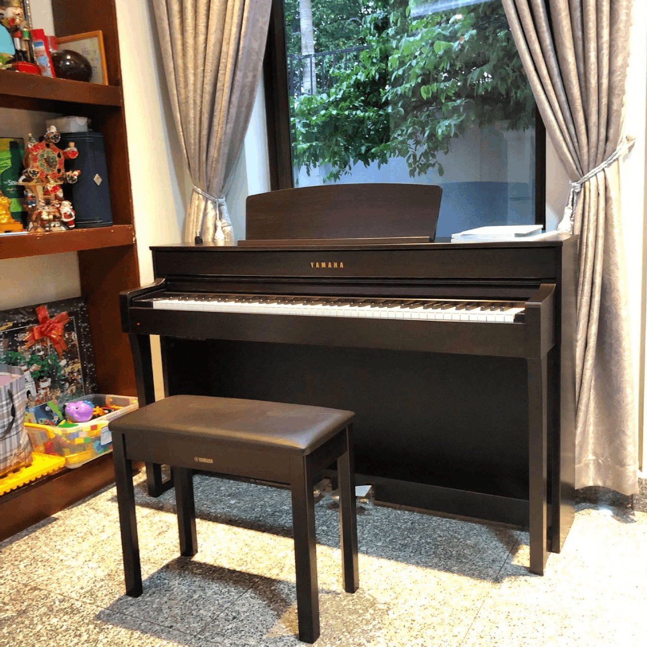 Piano điện Yamaha CLP-645 1 piano điện yamaha clp-645 r