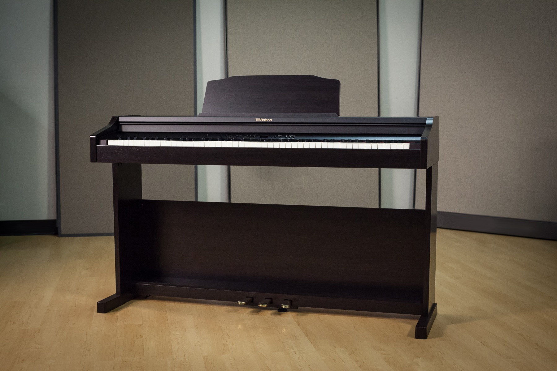 Piano điện Roland RP501