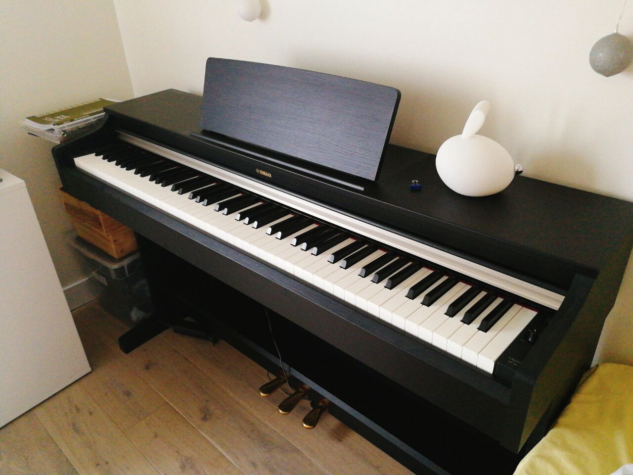 Piano điện Yamaha YDP162