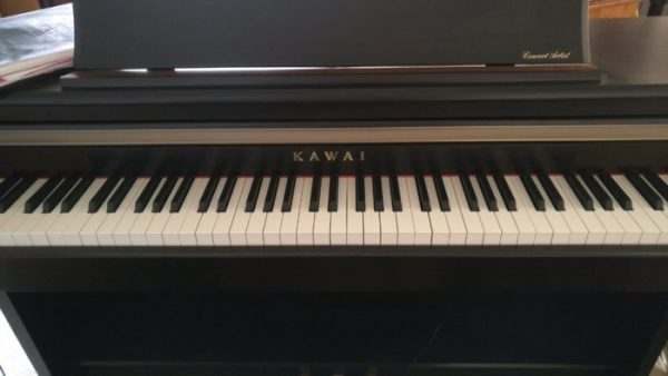 piano Kawai CA65