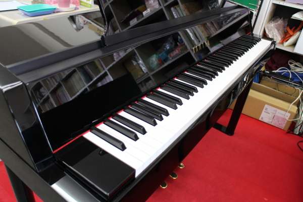 Piano điện Yamaha DGP-5 | pianofingers.vn