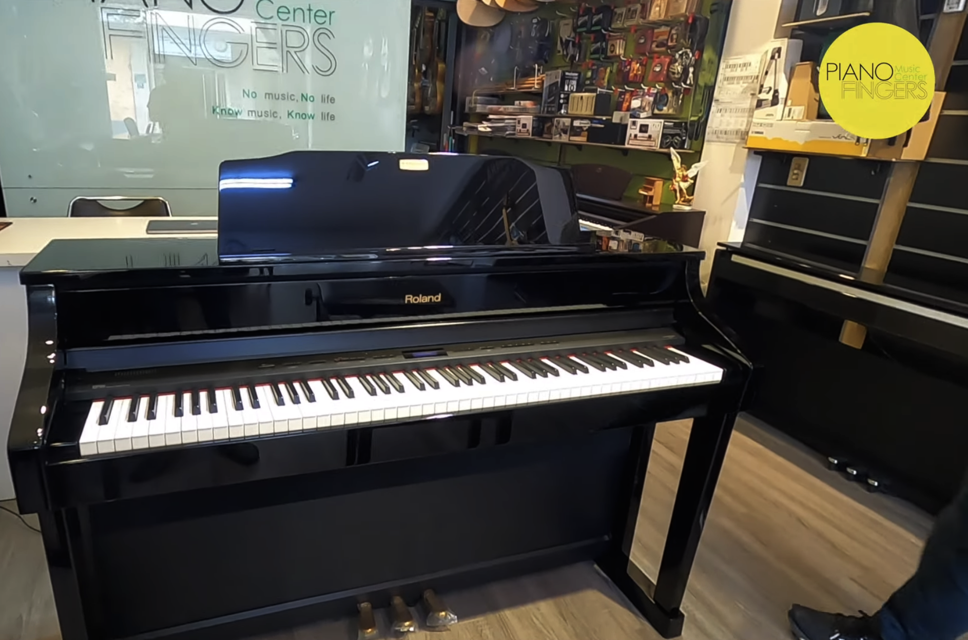 piano điện Roland HP-508
