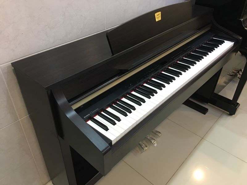 excepción galería tipo Piano điện Yamaha CLP-330