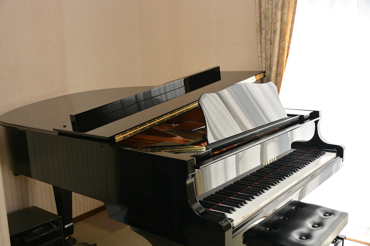 bang-gia-10-piano-co-dang-mua-nhat-nam-2021-yamaha-grand-piano