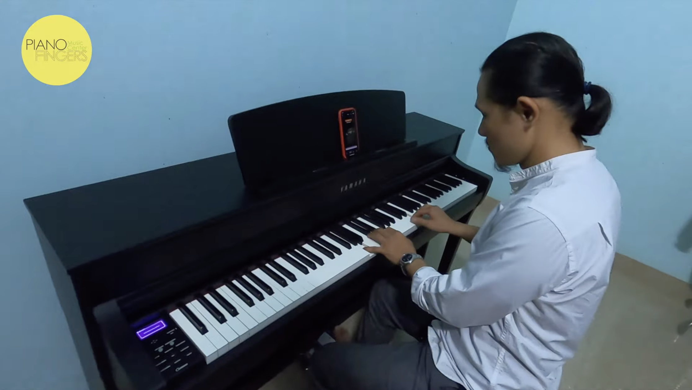 Review piano điện Yamaha CLP-745