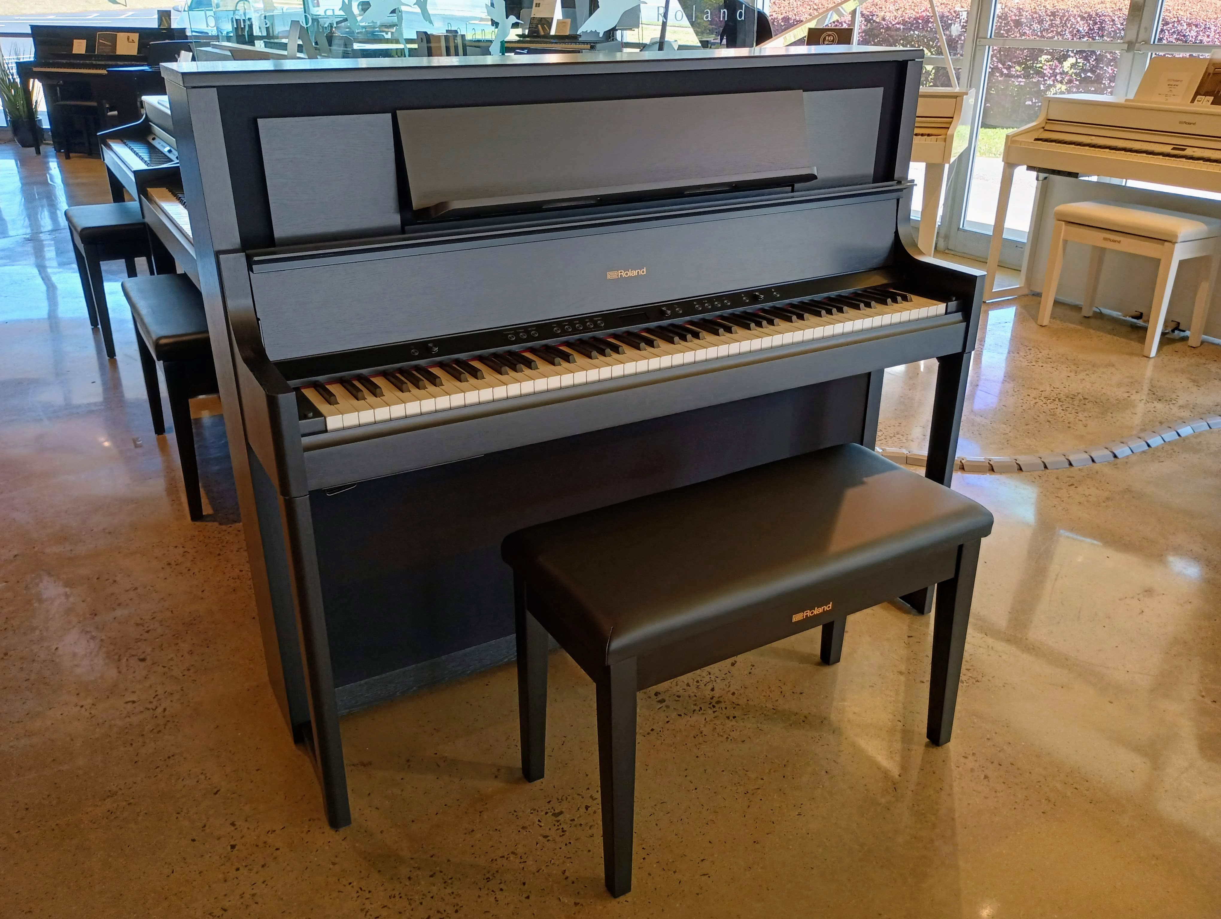 Review piano điện Roland LX-706