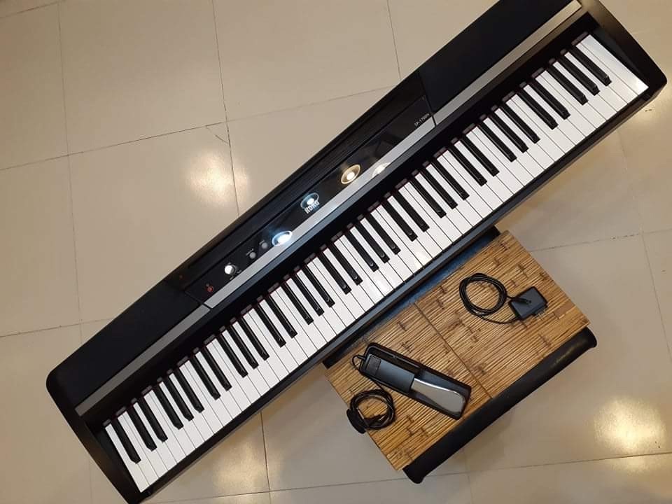 Piano điện KORG SP-170DX