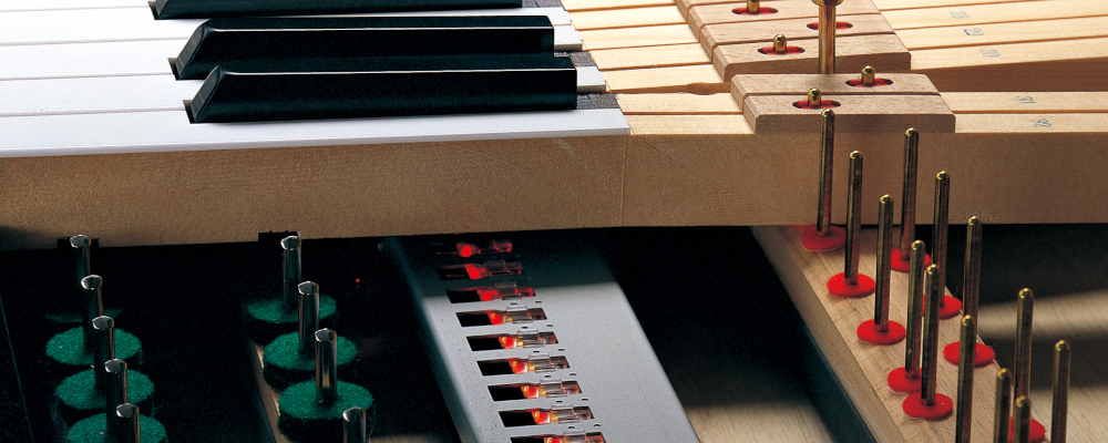 Grand piano điện lai cơ Yamaha Disklavier ENSPIRE ST