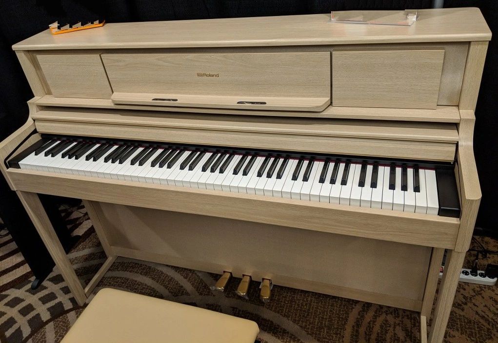 So sánh piano điện Roland LX705 LX706 LX708 Roland LX705