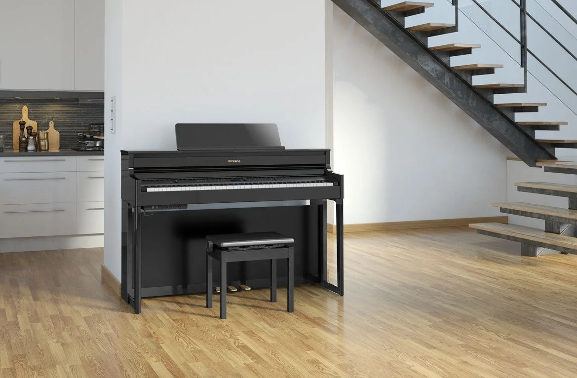 So sánh piano điện Yamaha CLP-745 và Roland HP704 2 So sánh piano điện Yamaha CLP-745 và Roland HP704